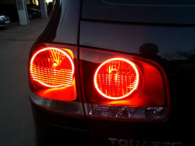Тюнинг передних фар и задних фонарей Volkswagen Touareg